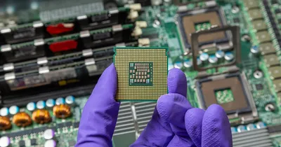 Book Review: Chip War